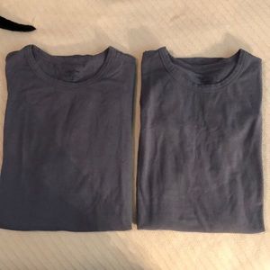 2 Calvin Klein Grey Crew Neck T-Shirts - S